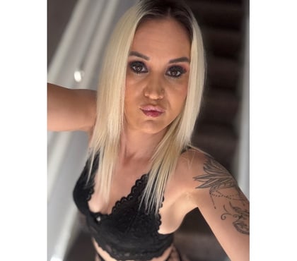Escorts Leeds Leeds - Photos for Incall&outcall2️⃣4️⃣🆙 whatapp vido confirm❤️