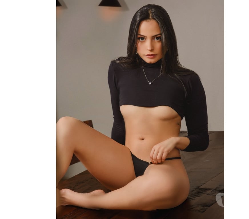 Escorts East London Canary Wharf - East London - Photos for Lêle small girl 🔥 Party 🔥 sweet 🥰 Slim 🧡