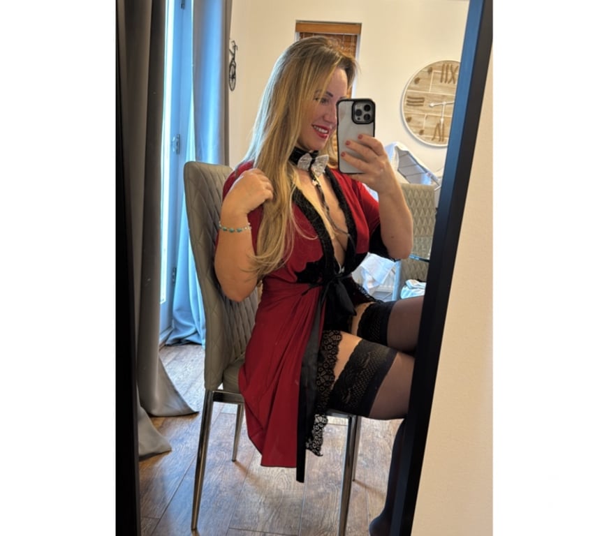 Escorts Bedfordshire Bedford - Photos for 🍷 ♥️ Lively nights 🍆 party💦