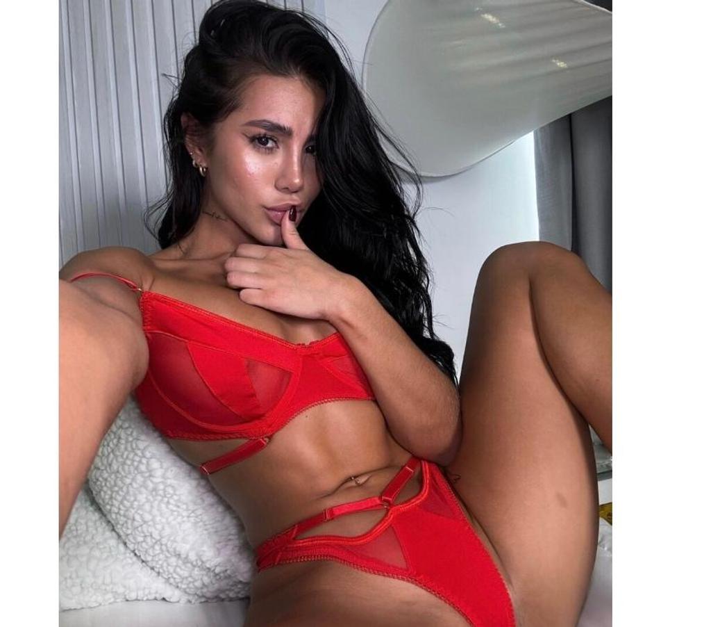 Bristol City Centre - Bristol Escorts | Yara Brasileira Gostosa - 337515947  | Vivastreet