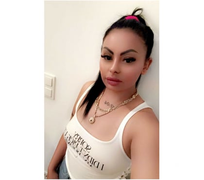 Escorts Ilford Redbridge - Photos for Hello guys i am lore 28 old