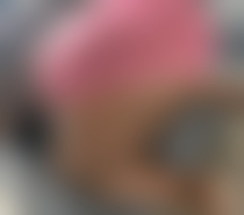 Escorts Kent Dartford - Photos for A VERY BIG VOLUPTUOUS BLACK MATURE LADY