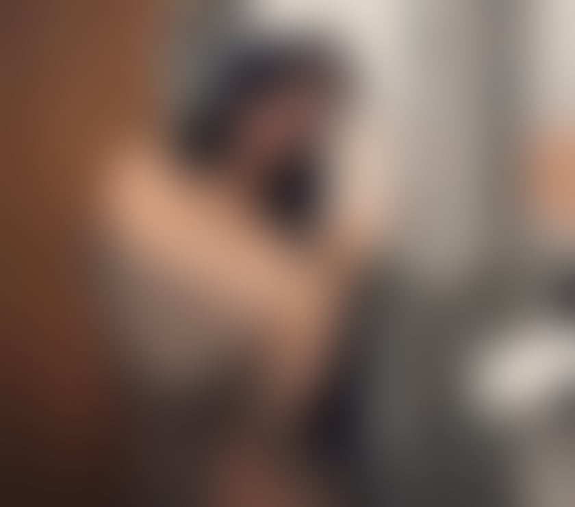 Escorts West Yorkshire Leeds - Photos for Laura Beautiful girl