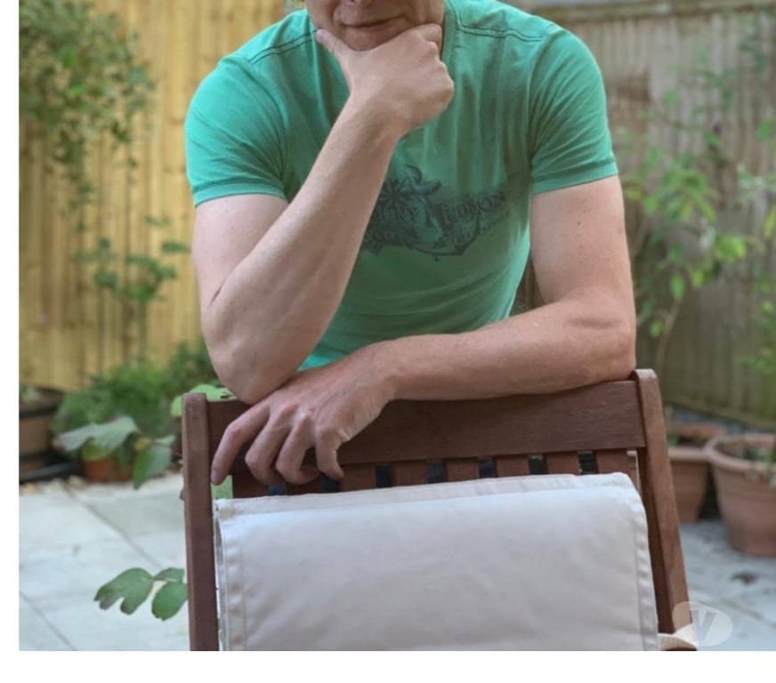 adult personals Hertfordshire Three Rivers - Photos for Things To Do In Watford: Discreet Meets For Men