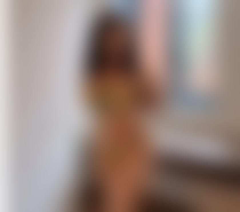Escorts West Midlands Birmingham - Photos for CAROL MENDES BRAZILIAN 🇧🇷 PIC REAL