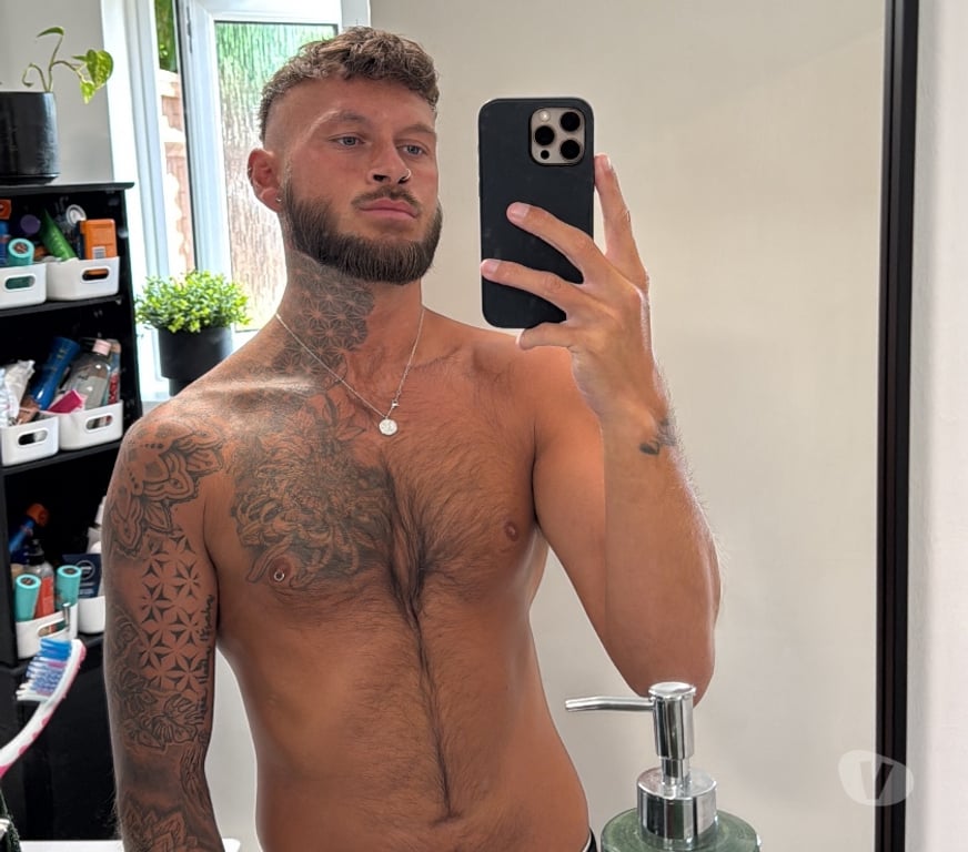  Gay massage Surrey Guildford - Photos for Energetic kind and full of life
