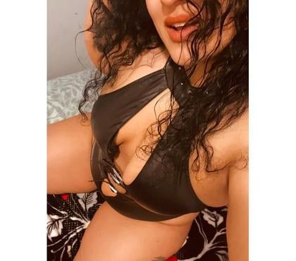 Escorts Earls Court South West London - Photos for Party Girl💥CURVY BUSTY💥 GFE🍒100%Real Pic ✅