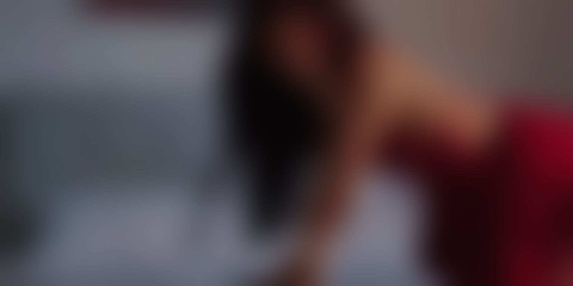 Escorts East London Stratford - DLR Station - East London -