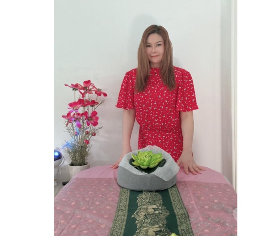 Full body massage West Midlands Birmingham - Photos for New Thai Massage