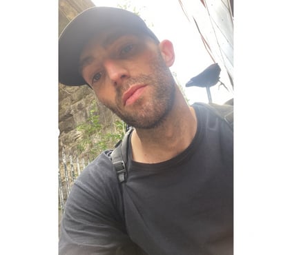 Gay escorts Newcastle City Centre Newcastle upon Tyne - Photos for British guy 30 available all day for good pleasure