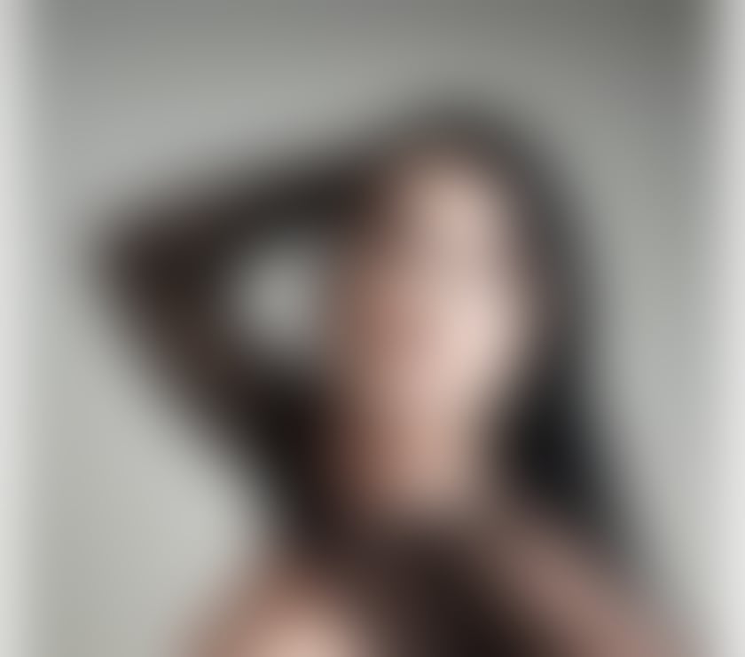 Escorts and Massages Romford Havering - Photos for 🇧🇷Comfort Care and Confidence 🫦