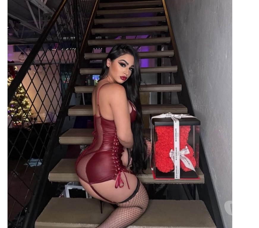 Escorts West London Hillingdon - Photos for Mell luxury party girl❤️🔥😋 07546959054
