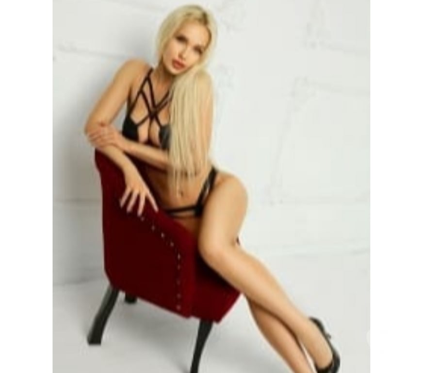 Escorts Buckinghamshire High Wycombe - Buckinghamshire - Photos for Mistress of the house