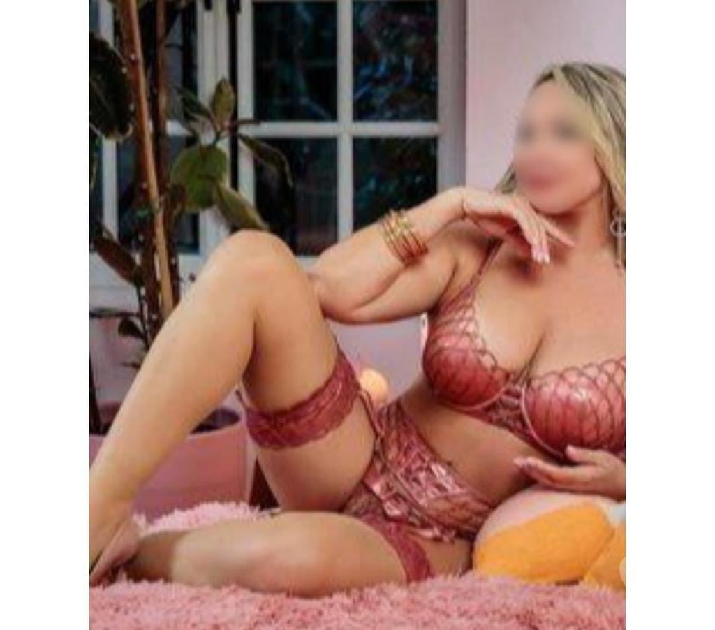 Escorts West London Hillingdon - Photos for Gorgeous Jenny - NEW in Heathrow