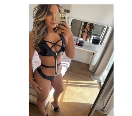 Escort Canary Wharf Station East London - Photos for LATIN HOT GIRL 💦🍑