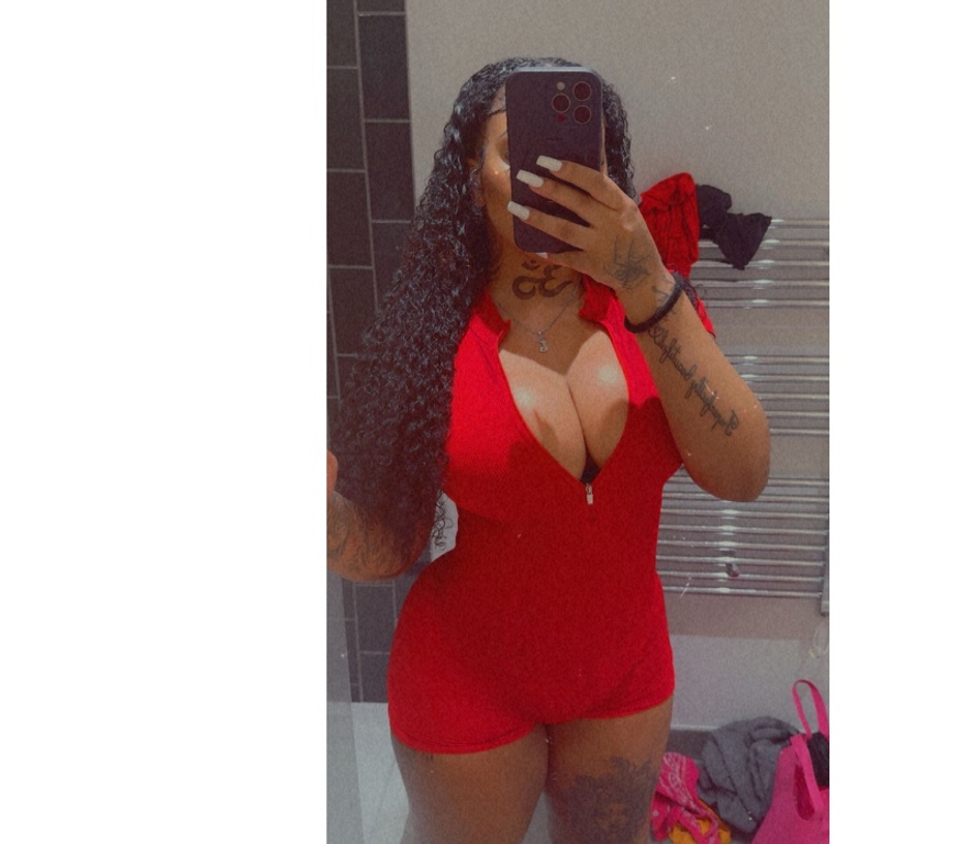 Escorts East London Canary Wharf - East London - Photos for New girl in town Aaliyah 💜