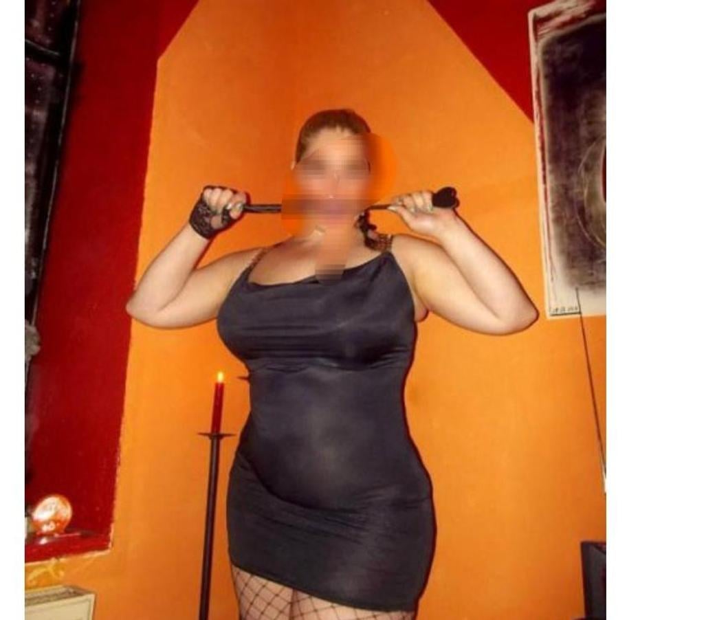 Escorts South East London Elephant & Castle Station - South East London - Photos for SUPER CURVALICIOUS BBW 🍑 55INCHES BUBBLE BUTT BECKY