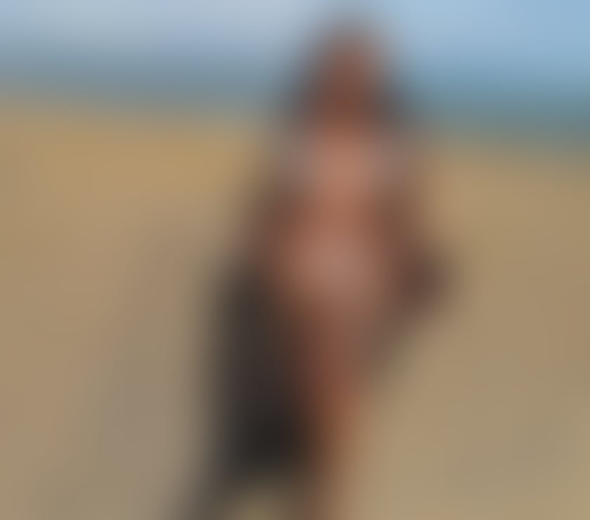 Escorts Leicestershire Leicester - Photos for BIG BOTTOM BRAZILIAN TAINA π§π·π§π·πππ