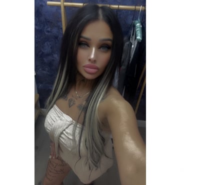 Escorts Kilburn High Road Station North West London - Photos for Kasandra 💕Hot Brunette Girl 💞Sloppy BJ 🫦🍭🍾