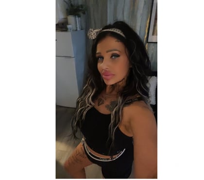 Escorts Kilburn High Road Station North West London - Photos for Kasandra💞Hot Sexy bitch 🫦👅Sloppy BJ 🫦🍭