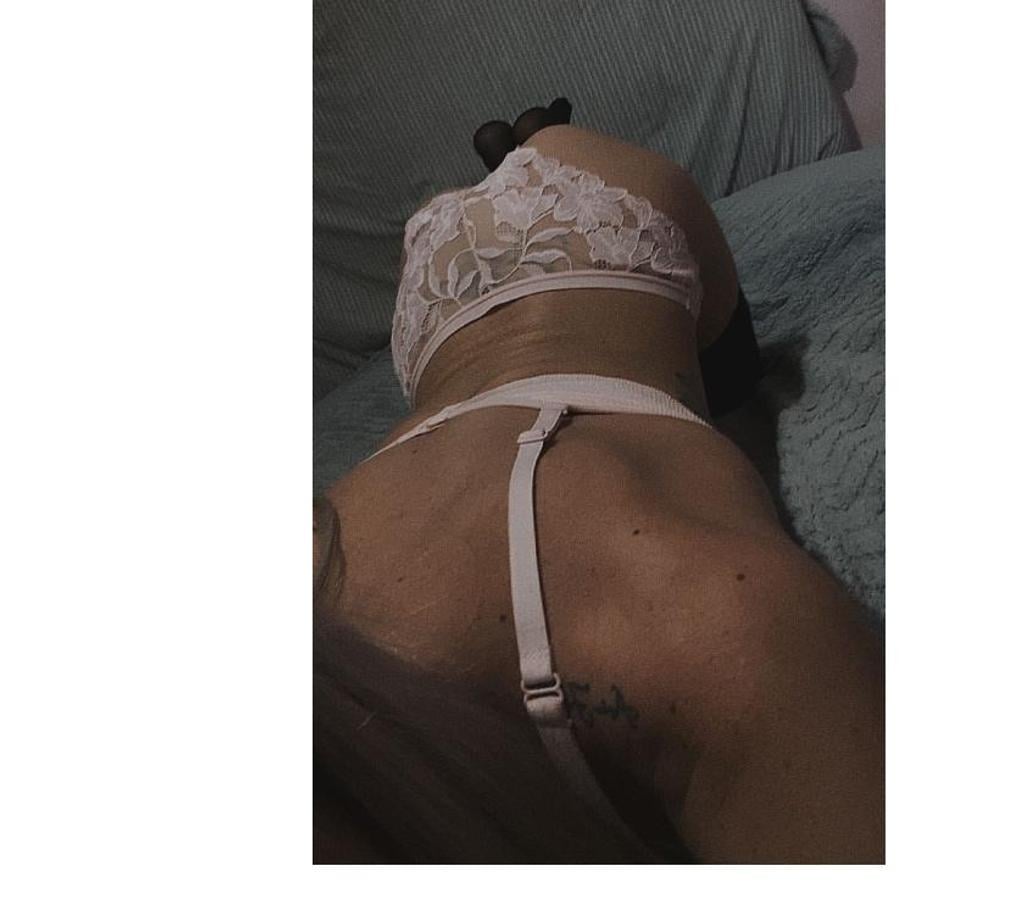 Escorts West Yorkshire Bradford - Photos for OWO!! British petite slut 100% certified party girl 🍹