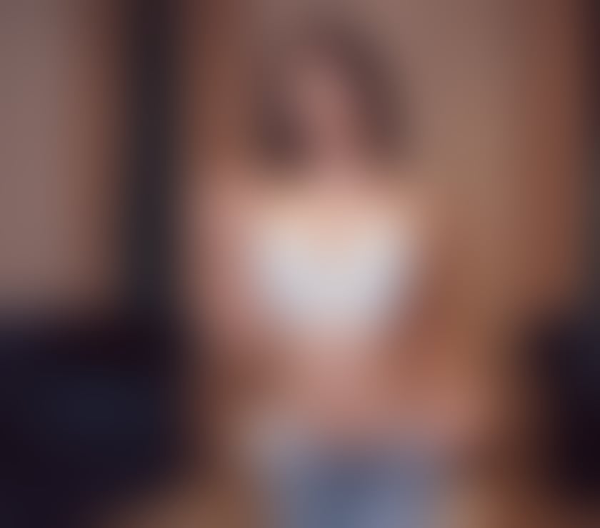 Escorts North West London Harrow - Photos for Mia🌸 sweet girl🍭new✅️ 🍾HARROW