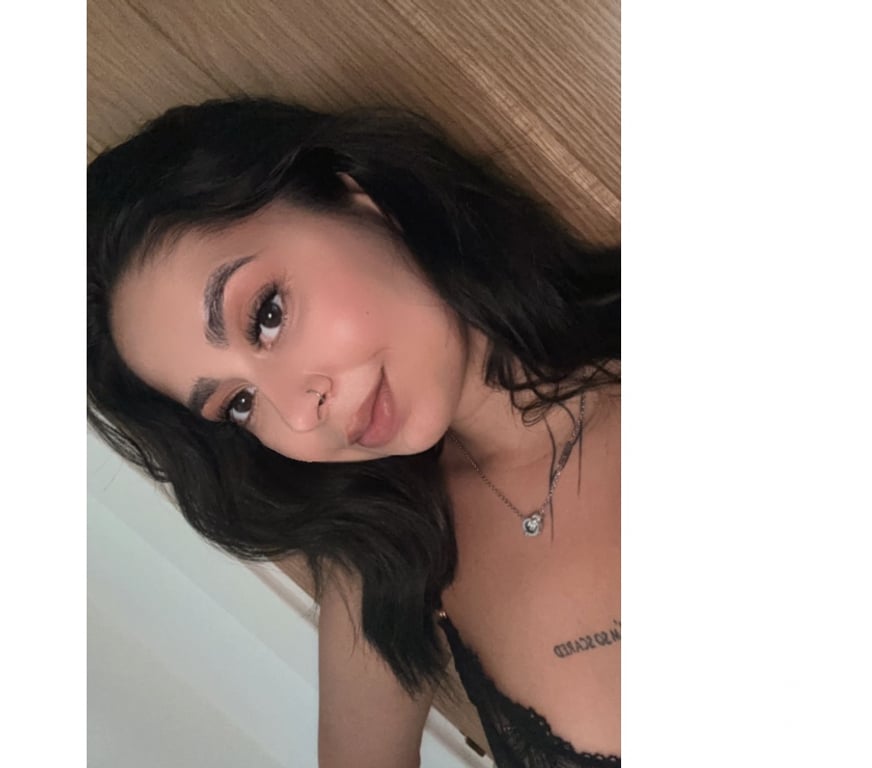 Escorts West Midlands Birmingham - Photos for 🩷BABY FACE🩷 sweetest girl 🔥Arabic Cleo🇪🇬🩷