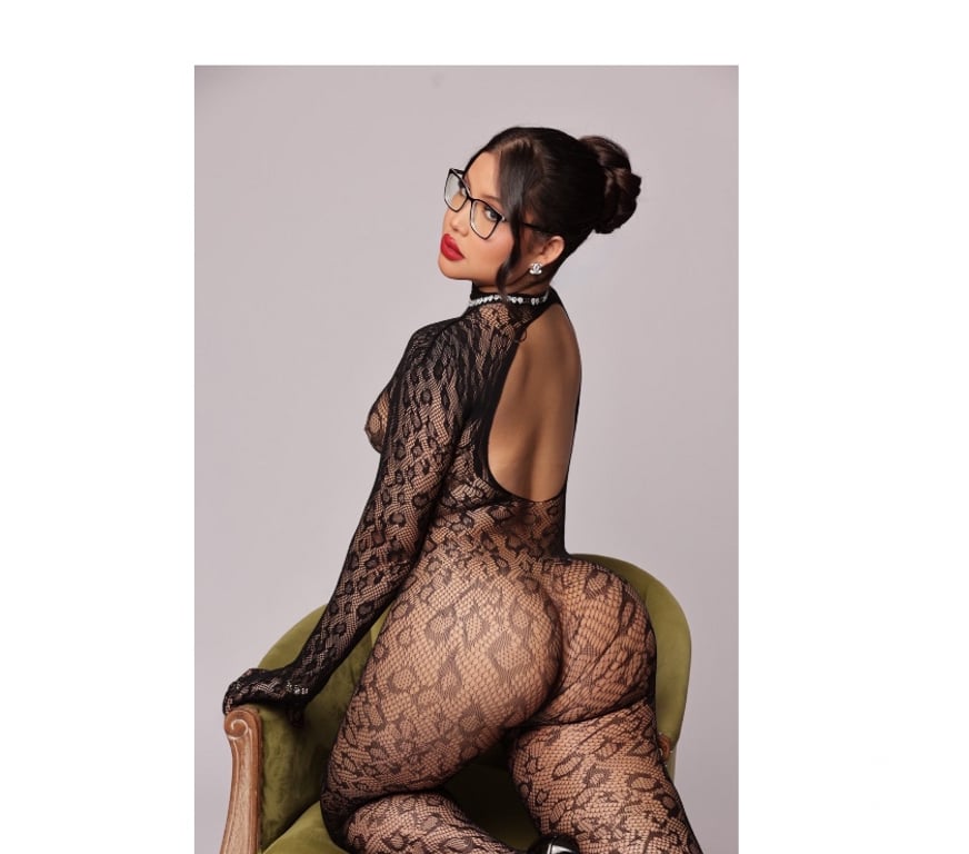 Escorts North West London Cricklewood - North West London - Photos for 💋 Naughty LAURA 🔝HOT BABY 🔝CURVY 🔞Party