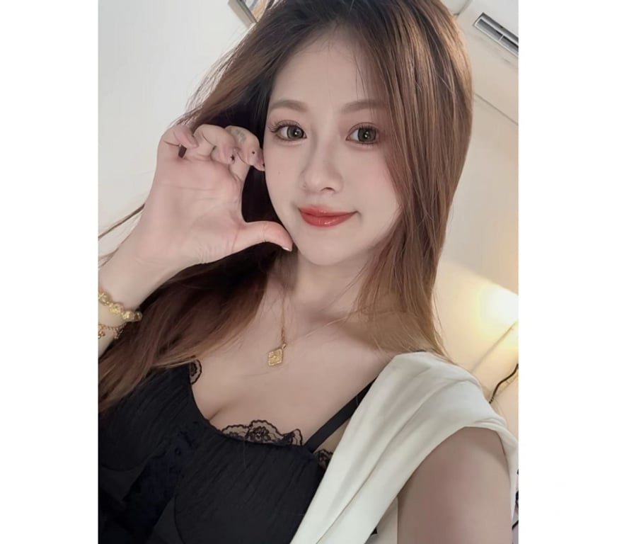 Escorts Essex Southend-on-Sea - Photos for 1💯hot oil massage🔥New girl Hot and escort full service