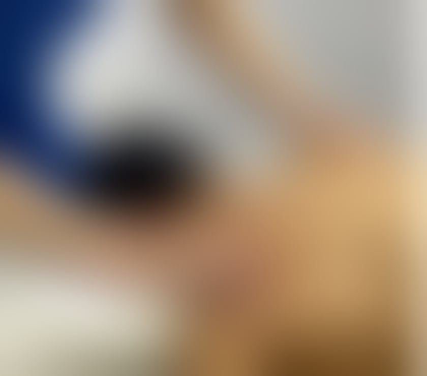 Escort Watford High Street Station Watford - Photos for Full body relaxing deep tissue massage