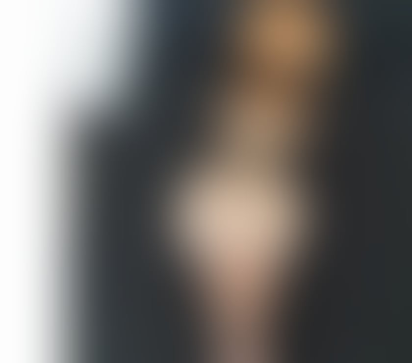 Escorts Roundhay Leeds - Photos for Elly - Party girl back in town - 07458906318