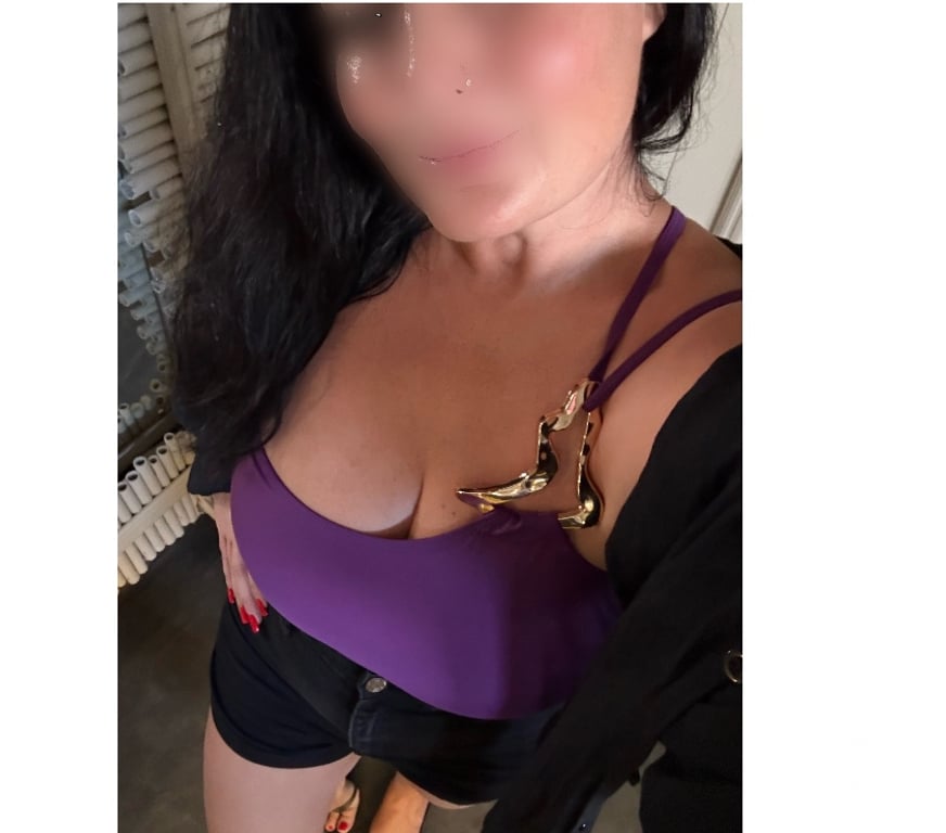 Escorts Shropshire Telford and Wrekin - Photos for 💋 Tori Secrets: professional British girlfriend 💋