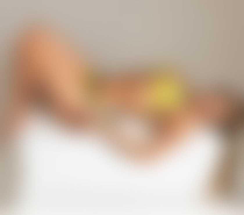 Escorts Ickenham Station Hillingdon - Photos for 💦🍑 grazy PARTY GIRL🍑🍑 NO RUSH