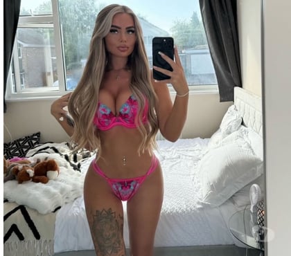 Escorts Birmingham City Centre Birmingham - Photos for 🍓🍓PARTY GIRL😈BEST SERVICES🙈