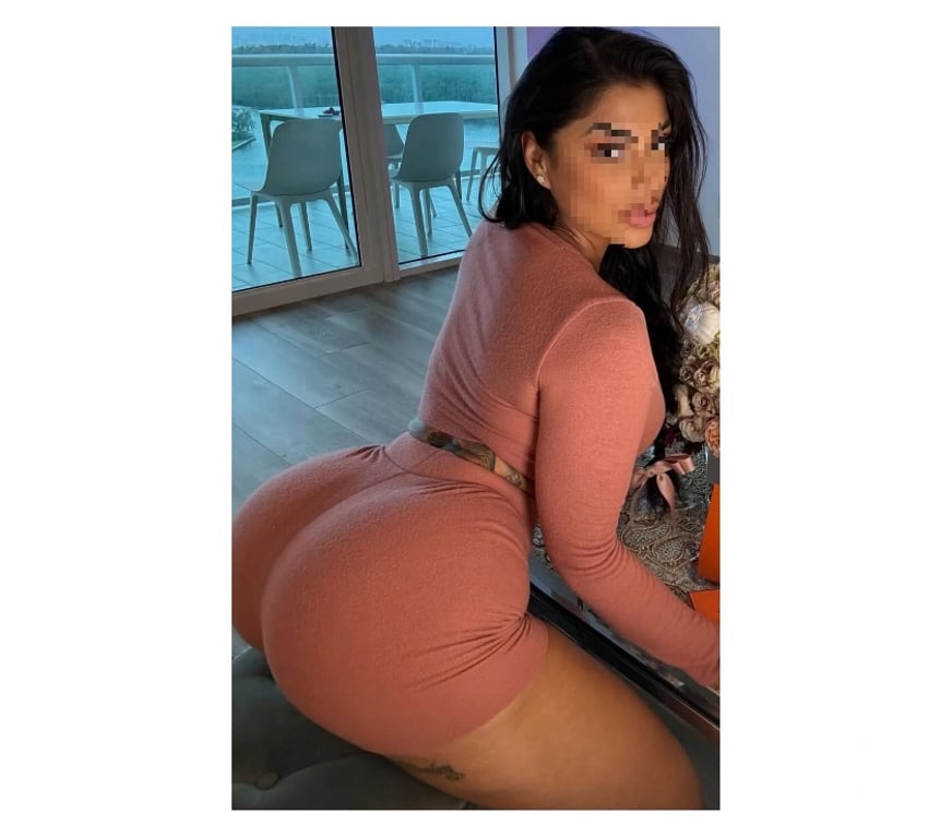 Escorts East London Creekmouth - East London - Photos for 🫦NICE BABY AVAILABLE NOW🫦