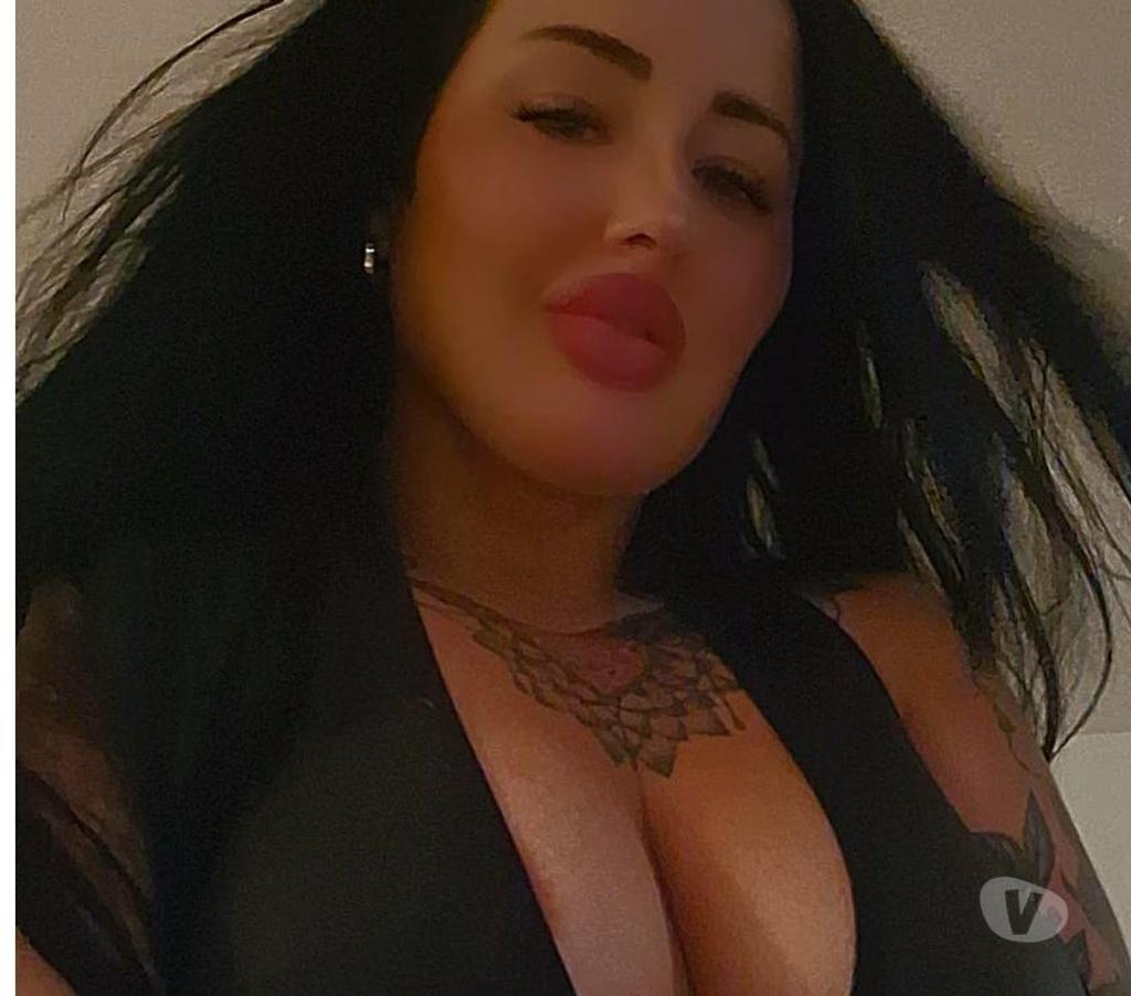 Escorts Warrington Lymm - Warrington - Photos for Curvy, kinky Yorkshire girl