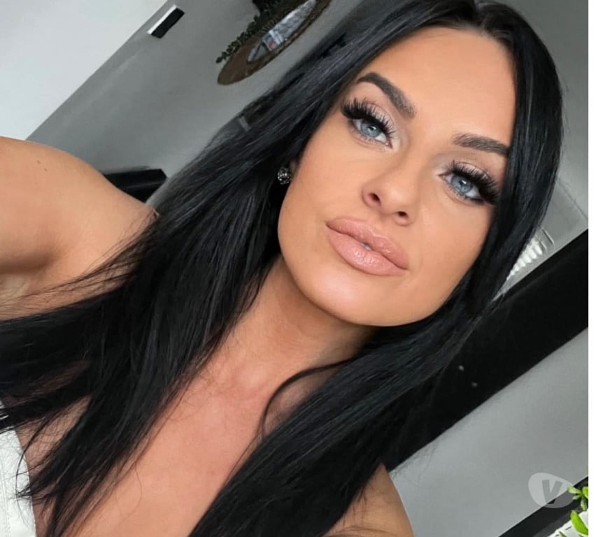 Adult Entertainment Central London London Bridge Station - Central London - Photos for Saucy lacie Hot sexy (half Italian) 💦 07359460762
