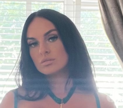 Adult Entertainment London Bridge Station Central London - Photos for Saucy lacie Hot sexy (half Italian) 💦 07359460762