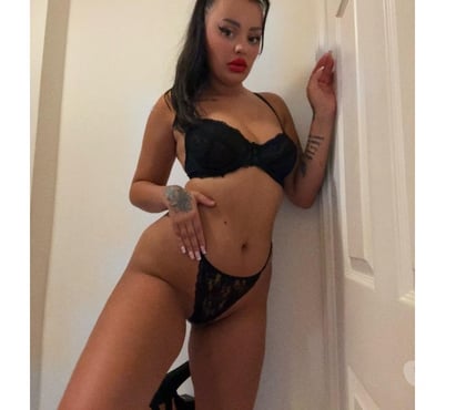  Escorts & Erotic Massage Shepherd`s Bush West London - Photos for 🚨❌SEXY Emily ❌🚨‼️REAL PICS🍫💦partyy👄