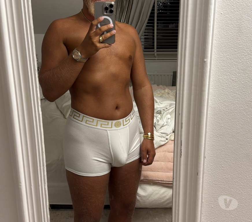 Gay massage Essex Chelmsford - Photos for ā
available now hot sensual massage š bottom top boy