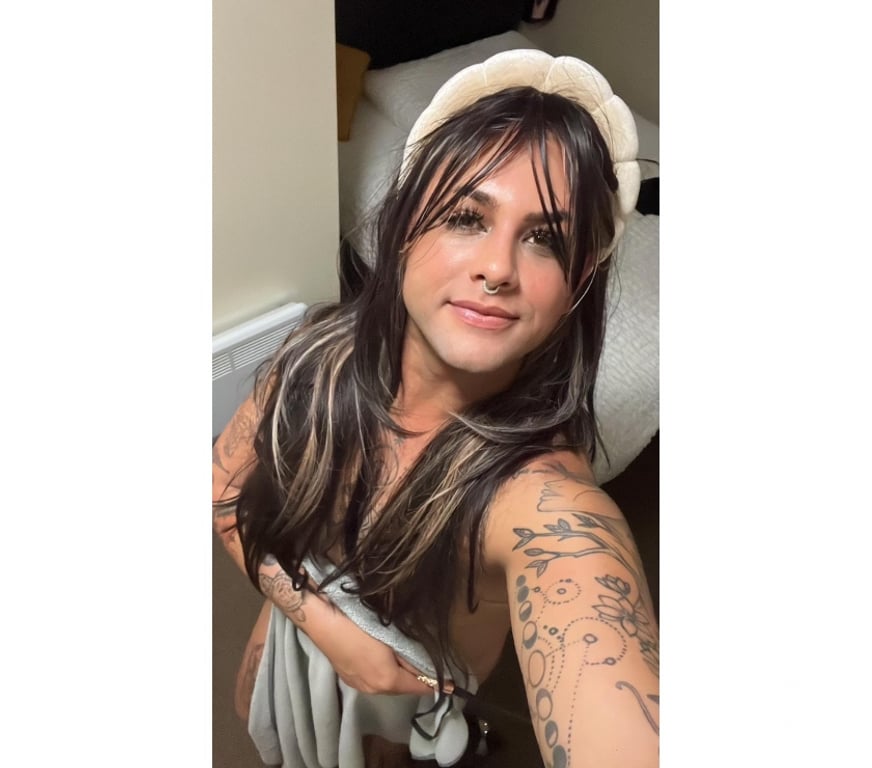 Trans Escorts West Yorkshire Leeds - Photos for Hot Brasil trans woman First time in Leeds 🥵🍆🍑