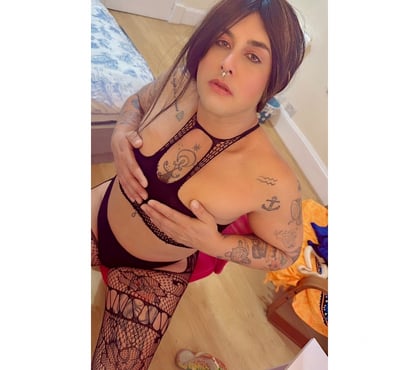 Transsexual Glasgow City Centre Glasgow - Photos for Hot Brasil trans woman First time in Glasgow 🥵🍆🍑