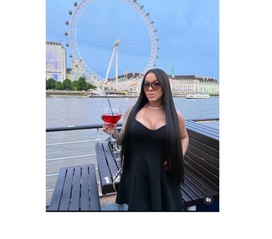 Escorts South East London Addiscombe Station - South East London - Photos for 🔥Brazilian girl Porn star 🍆Available 24hrs