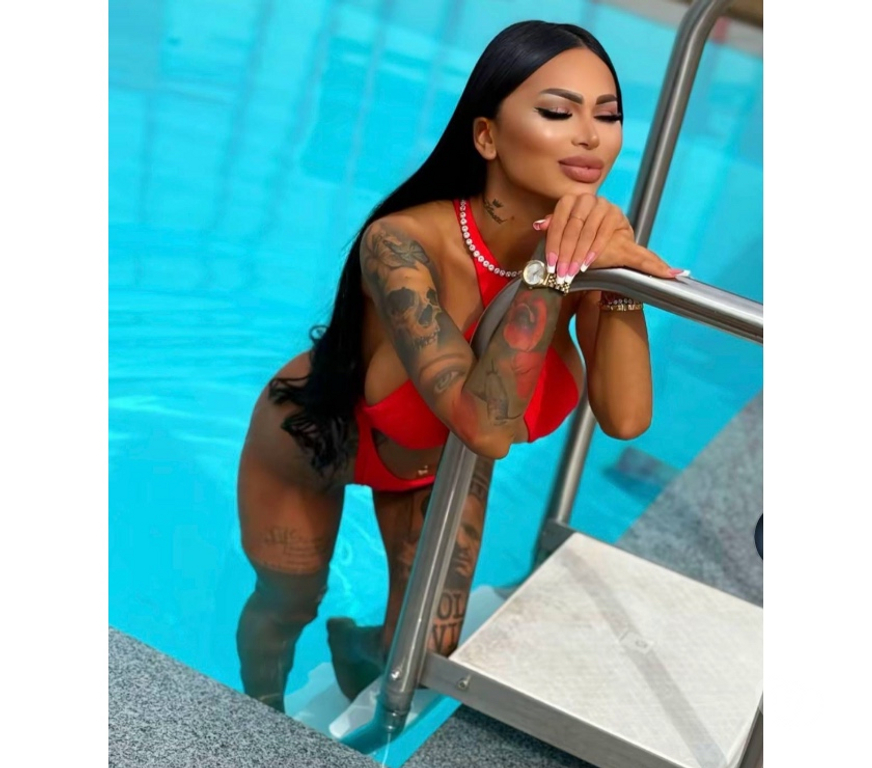 Escorts Surrey Reigate and Banstead - Photos for Outcall INCALL!! GFE 💕❤️Brunette in your town ☎️