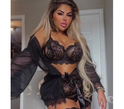 Escorts Bradford City Centre Bradford - Photos for Busty Curvy Breezee newww!