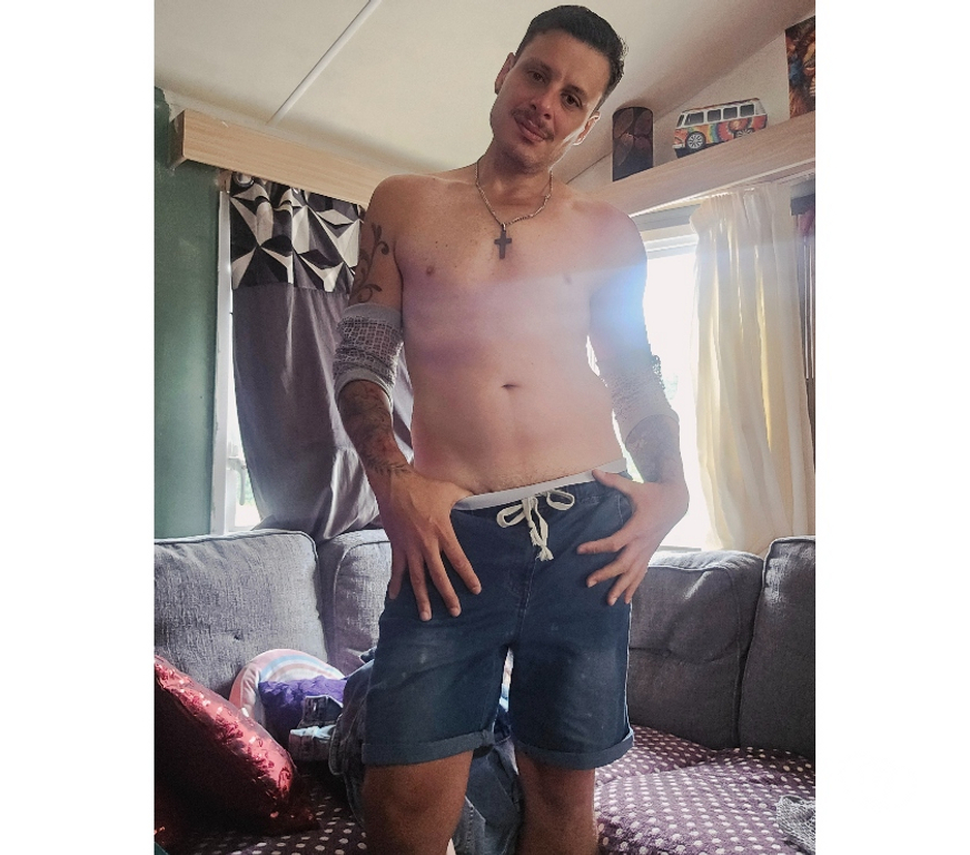 Gay massage Essex Southend-on-Sea - Photos for 🇧🇷Essex🇧🇷I Drive Available till late 🔥