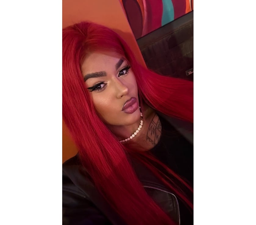 Transsexual Escorts Liverpool City Centre Liverpool - Photos for KYLIE REAL HUGE 🍆🍆🍆