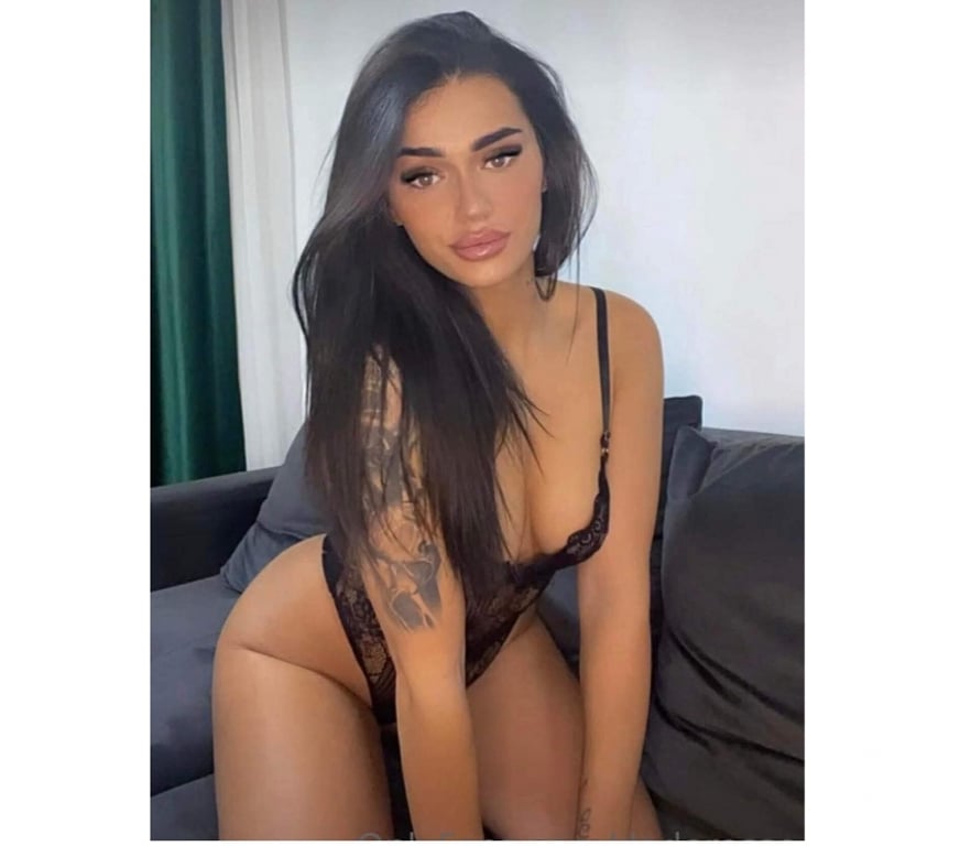 Escorts Reading Reading Town Centre - Reading - Photos for Ariana❤️New in Town❤️Only outcall❤️