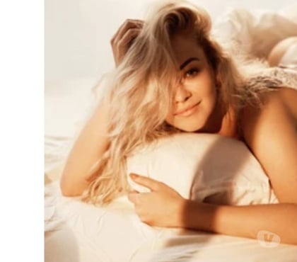 Adult Entertainment Kensington South West London - Photos for Glamour & Boudoir Photography - Celebrating All Bodies