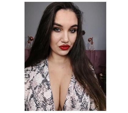 Escorts and Massages Church Langley Harlow - Photos for Tania🍒big tits🍑curvy❤️gf experience😈party girl